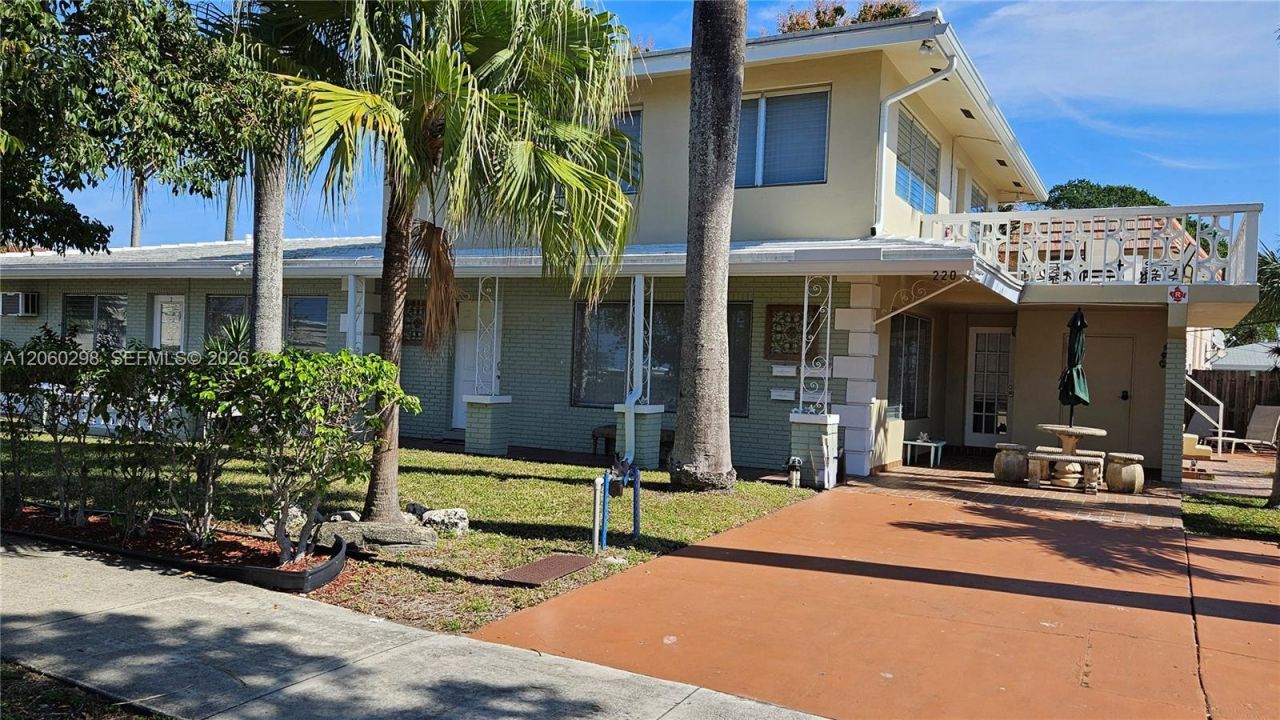 220 SE 12th Ave , Deerfield Beach, FL 33441 Photo
