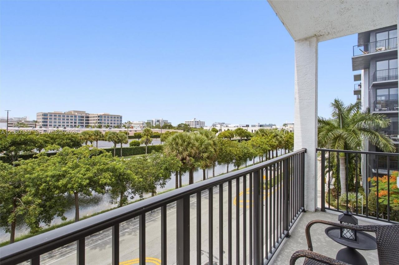 8363 NW 41st St, Unit A-306, Doral, FL 33166 Photo