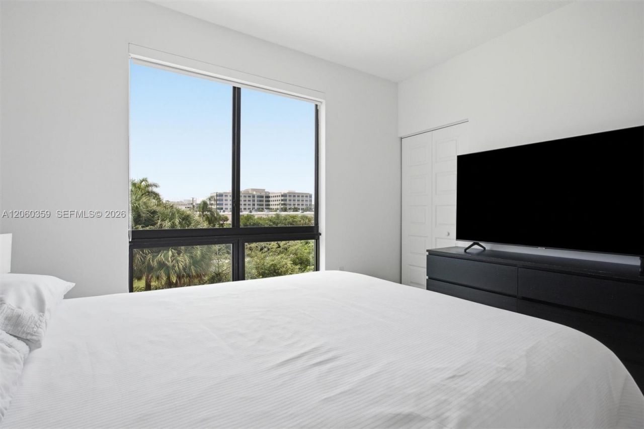 8363 NW 41st St, Unit A-306, Doral, FL 33166 Photo
