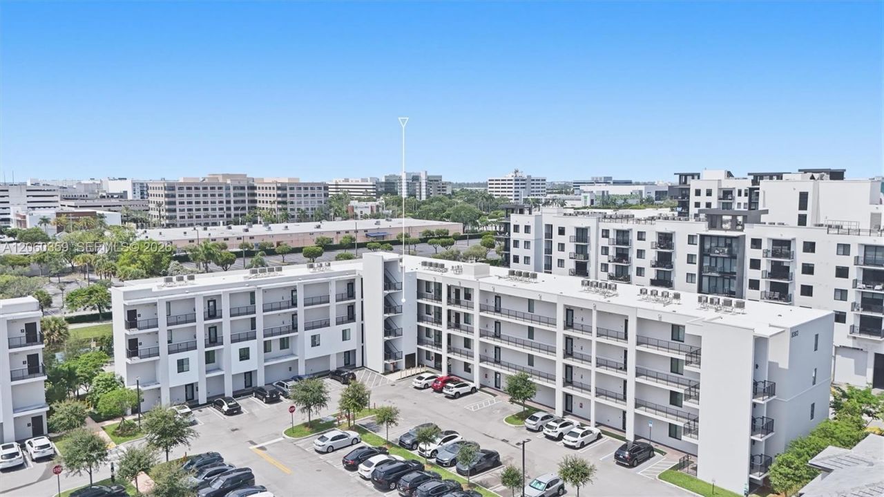 8363 NW 41st St, Unit A-306, Doral, FL 33166 Photo