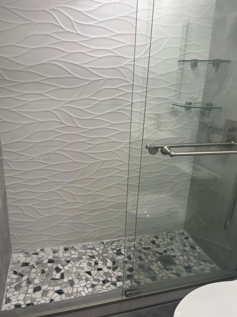 201 180th Dr, Unit 107, Sunny Isles Beach, FL 33160 Photo