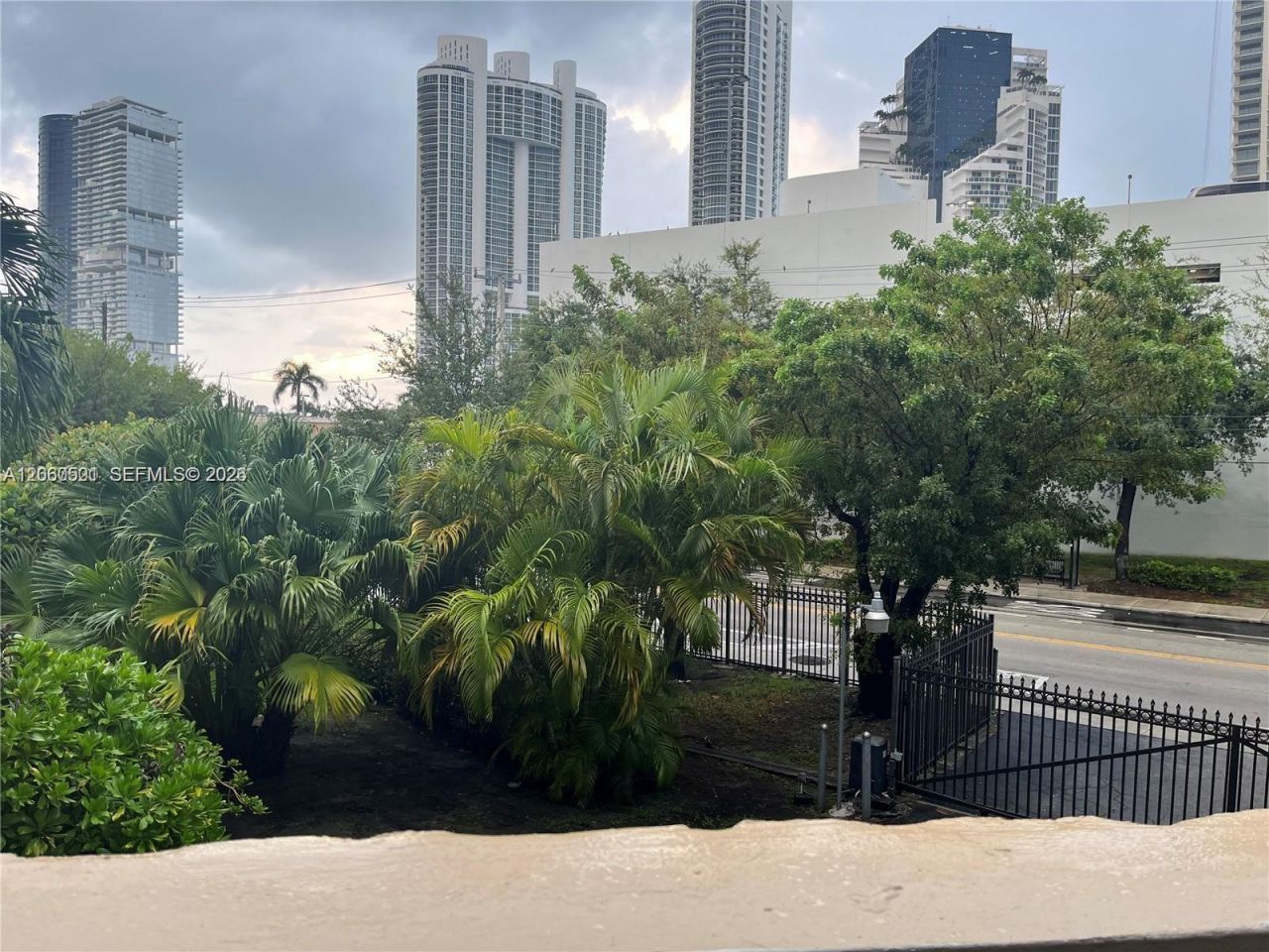 201 180th Dr, Unit 107, Sunny Isles Beach, FL 33160 Photo