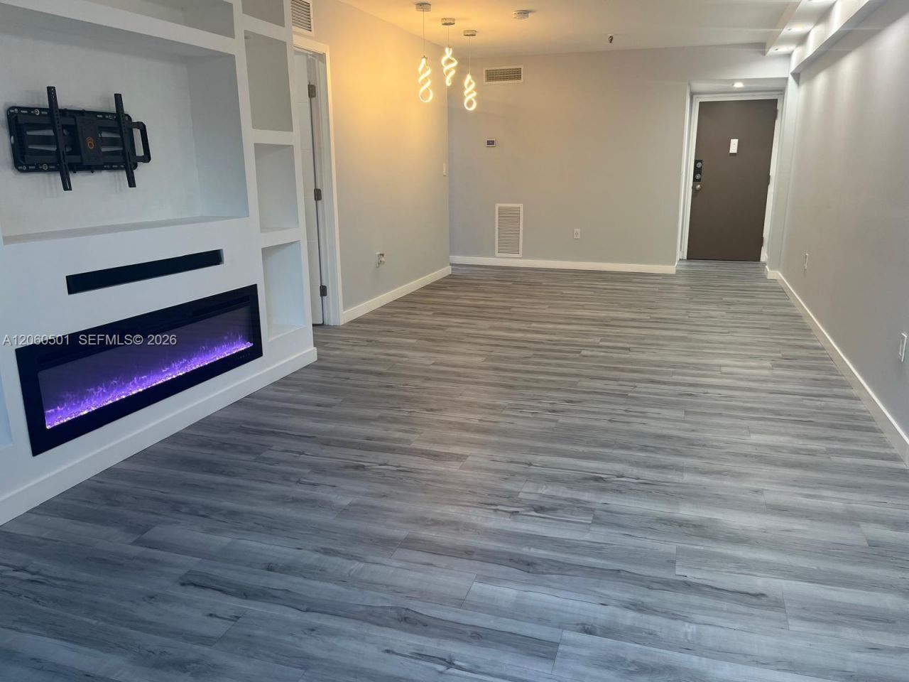 201 180th Dr, Unit 107, Sunny Isles Beach, FL 33160 Photo