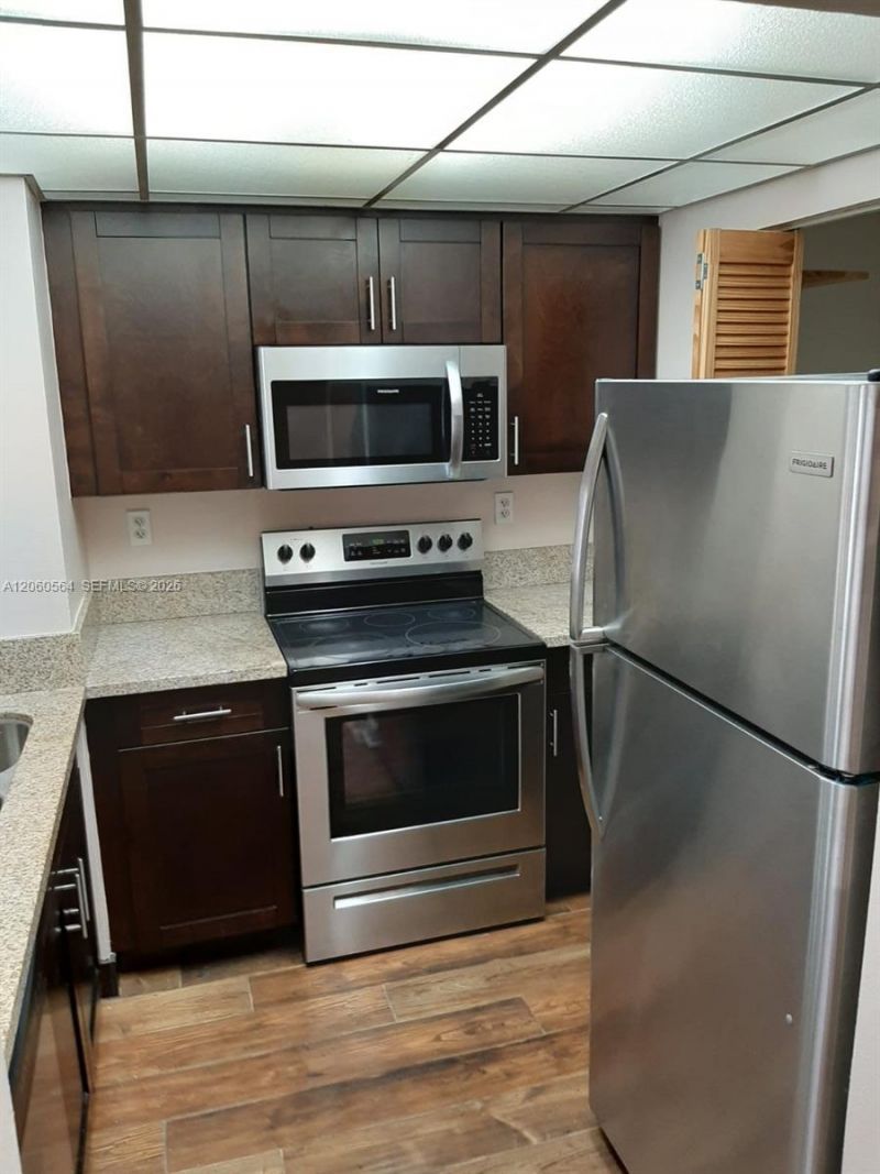 800 N Miami Ave, Unit E-1001, Miami, FL 33136 Photo