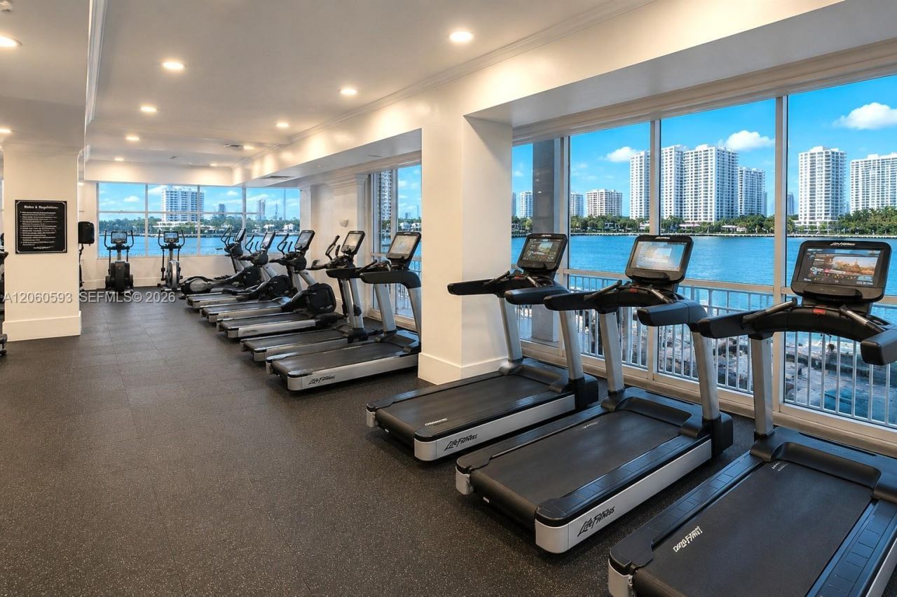 18071 Biscayne Blvd, Unit 302, Aventura, FL 33160 Photo