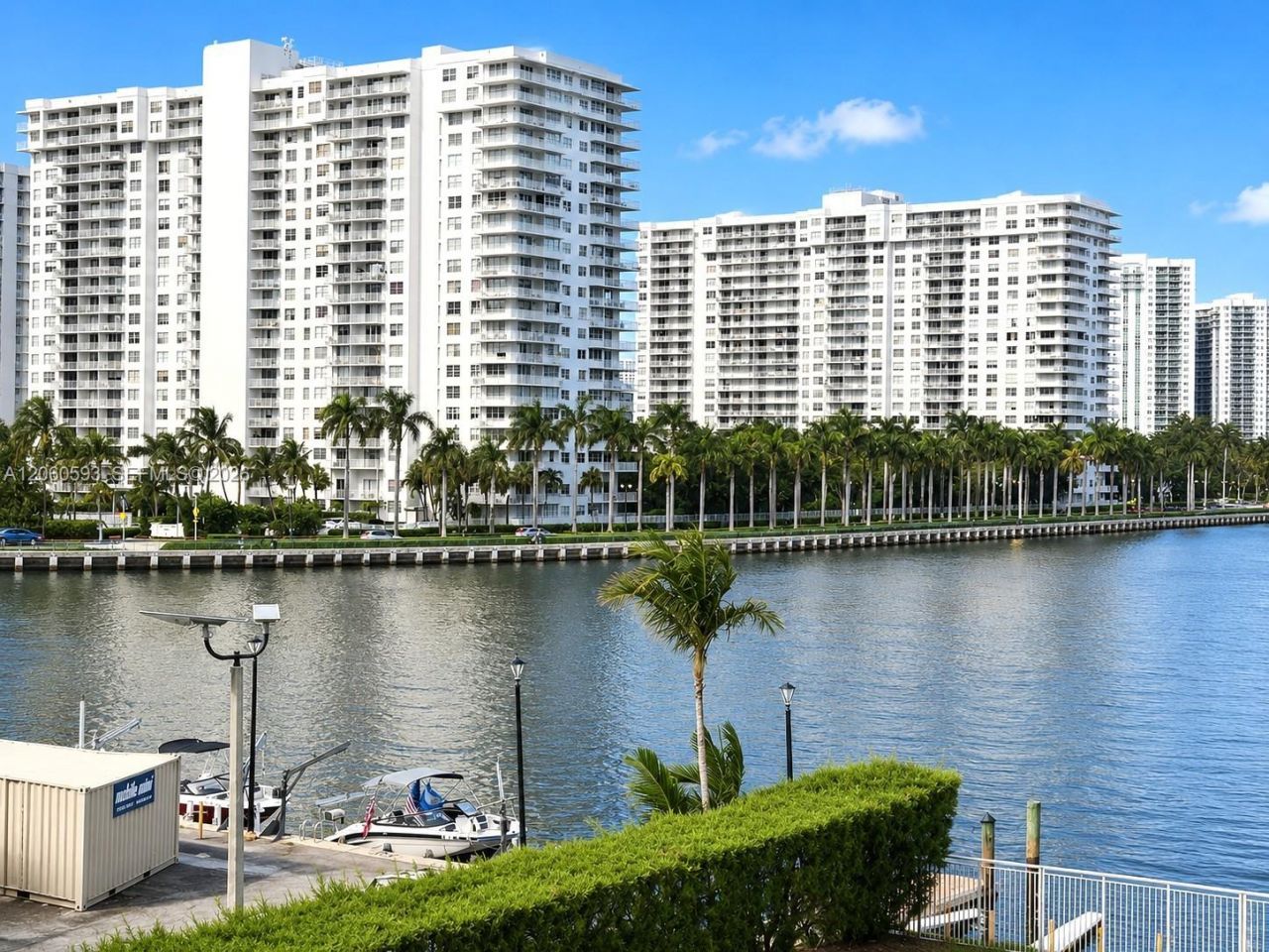 18071 Biscayne Blvd, Unit 302, Aventura, FL 33160 Photo