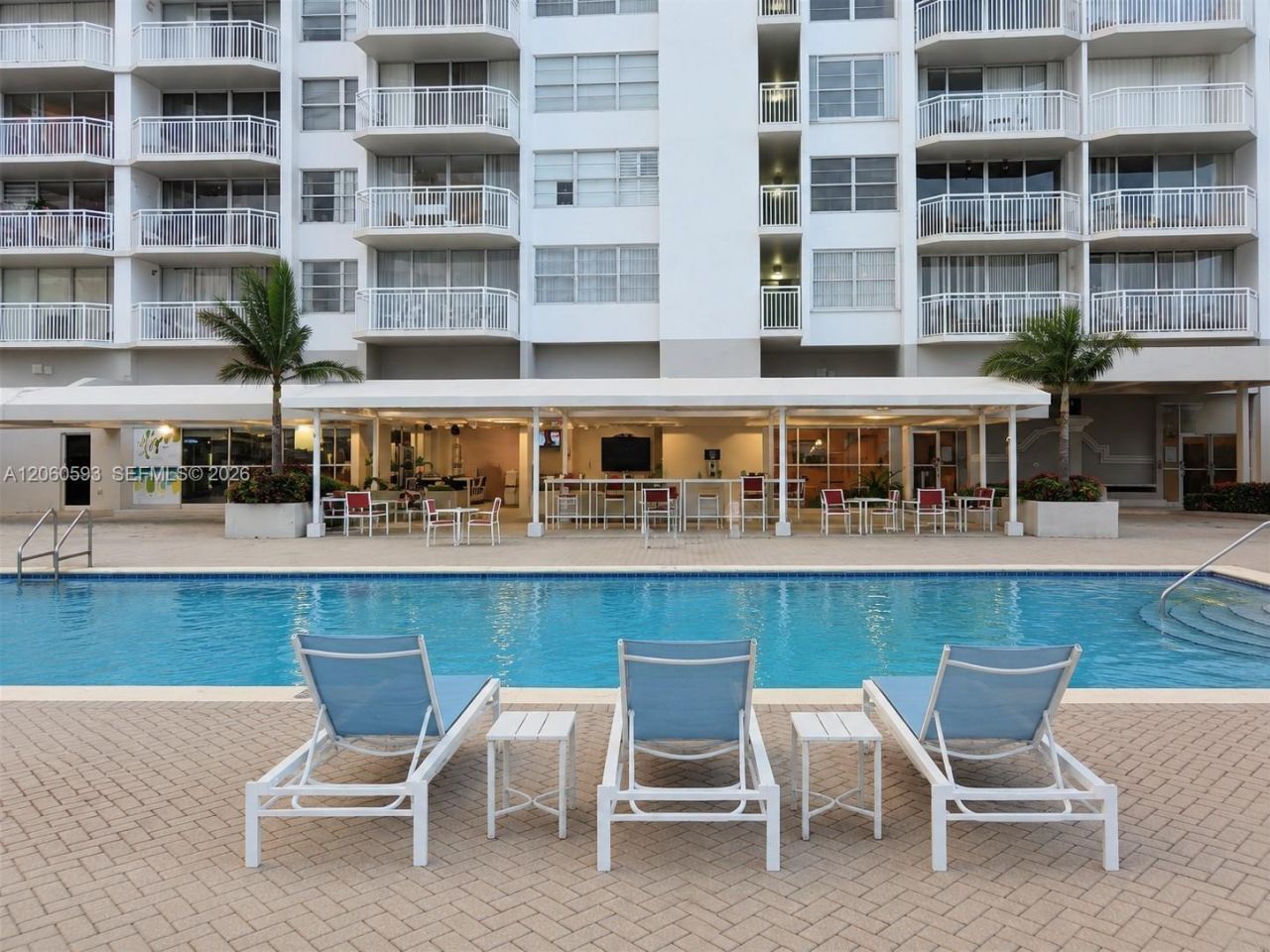 18071 Biscayne Blvd, Unit 302, Aventura, FL 33160 Photo