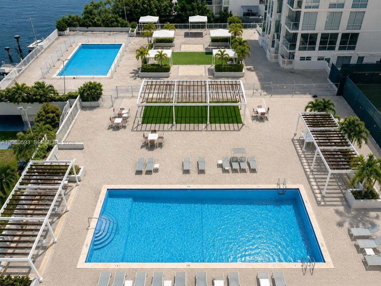 18071 Biscayne Blvd, Unit 302, Aventura, FL 33160 Photo