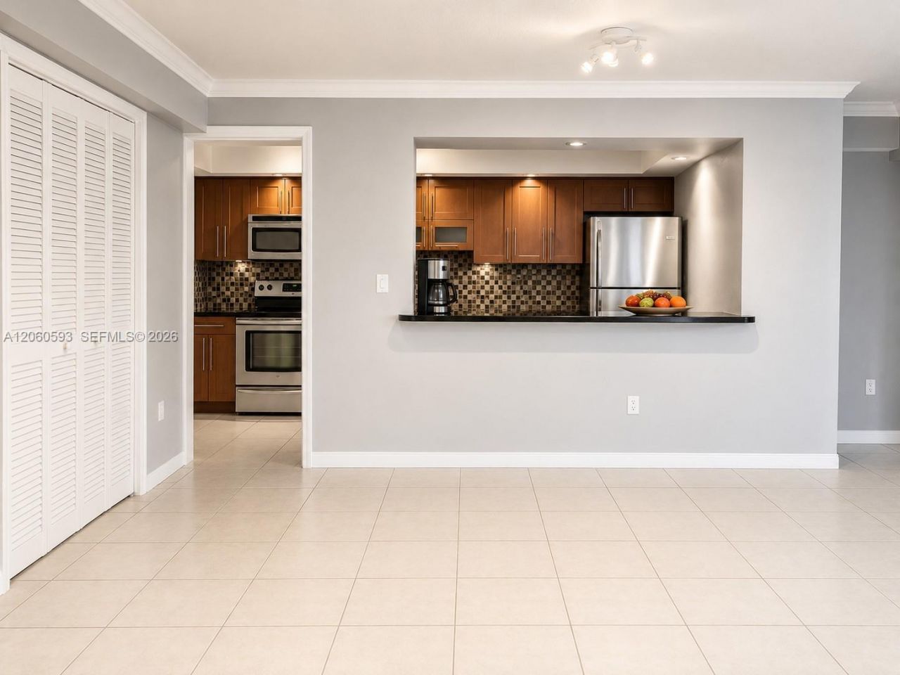 18071 Biscayne Blvd, Unit 302, Aventura, FL 33160 Photo