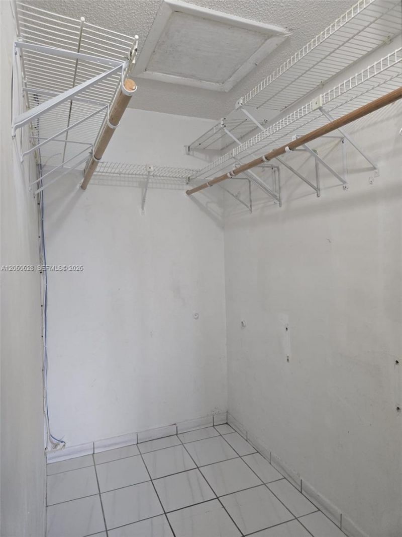 8810 NW 114th Ter, Hialeah Gardens, FL 33018 Photo