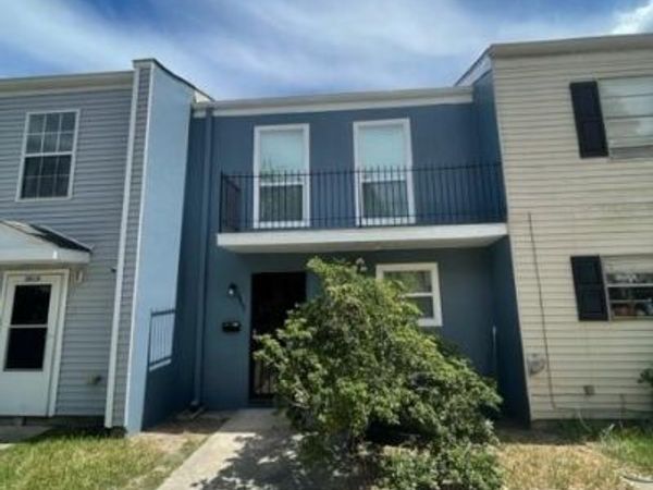 3017 PINE Street , New Orleans, LA 70125