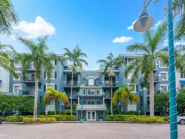 250 NE 3rd Avenue, Unit 1305, Delray Beach, FL 33444
