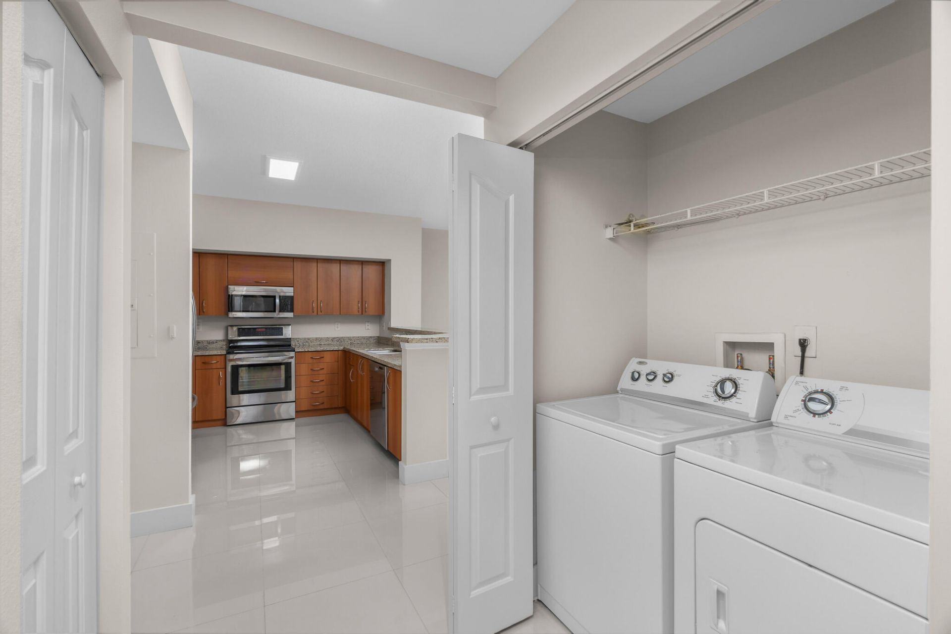 250 NE 3rd Avenue, Unit 1305, Delray Beach, FL 33444 Photo