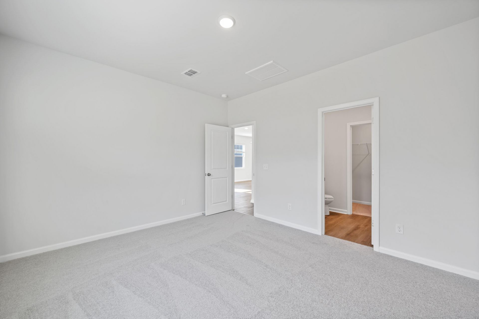 831 Meadowbrook Lane Photo 13