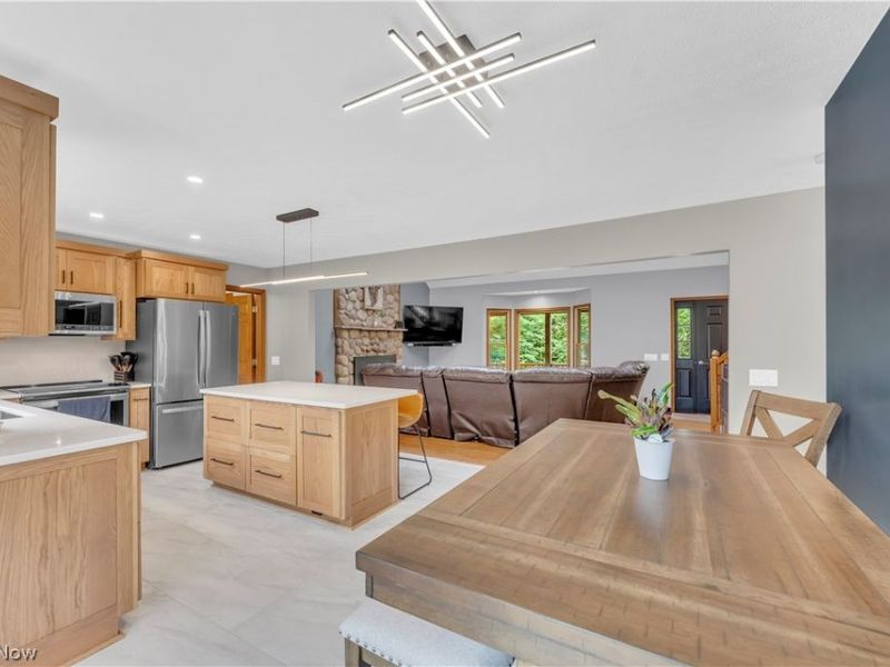 6999 Spencer Lake Road, Medina, OH 44256 Photo 7