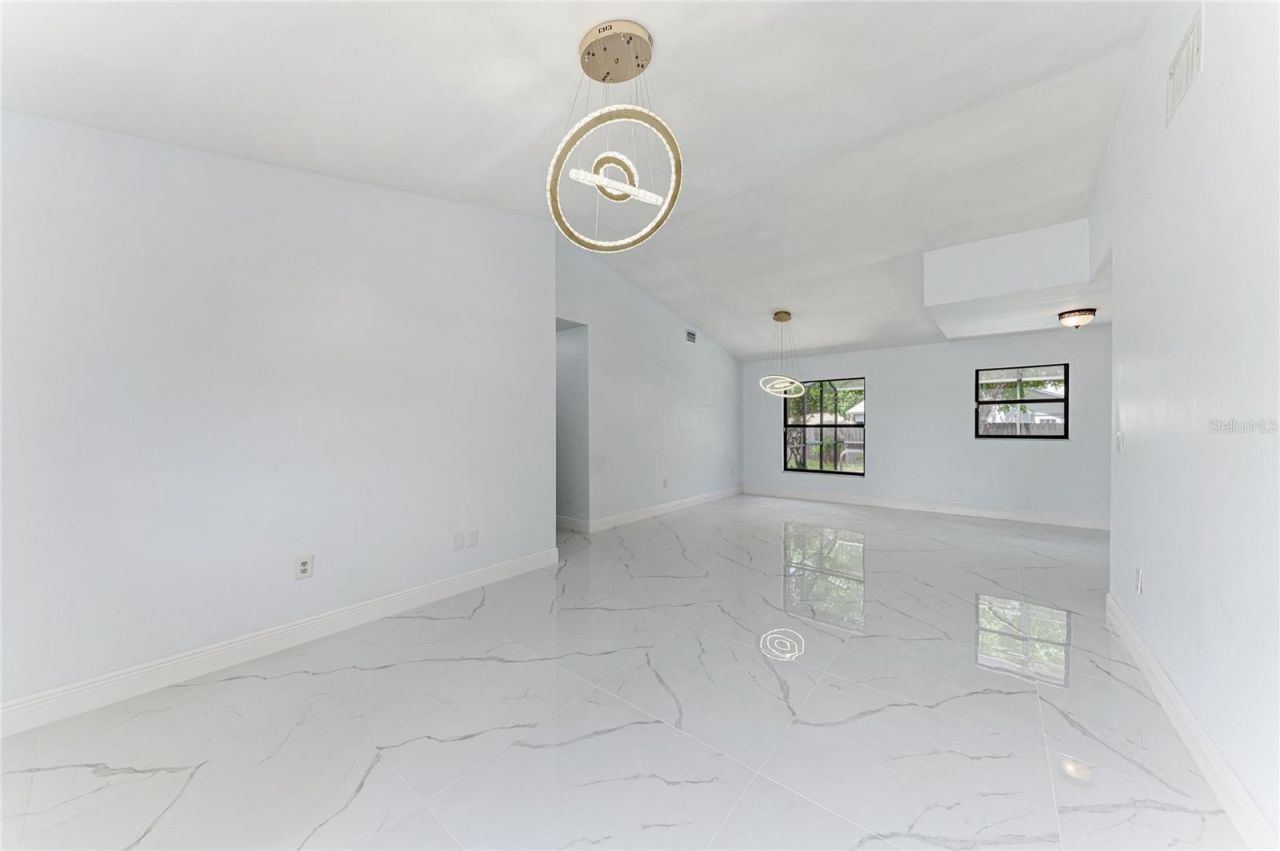 6540 Mauna Loa Boulevard, Sarasota, FL 34241 Photo