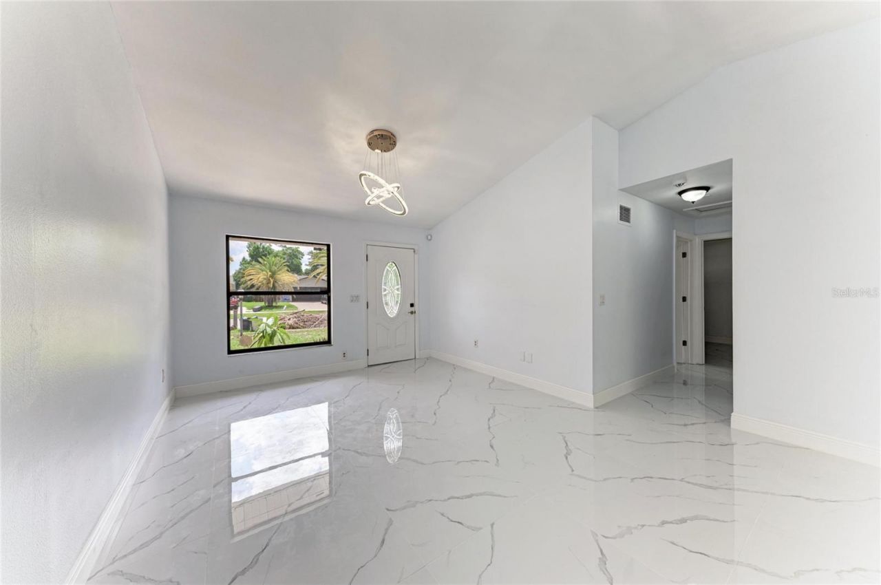 6540 Mauna Loa Boulevard, Sarasota, FL 34241 Photo