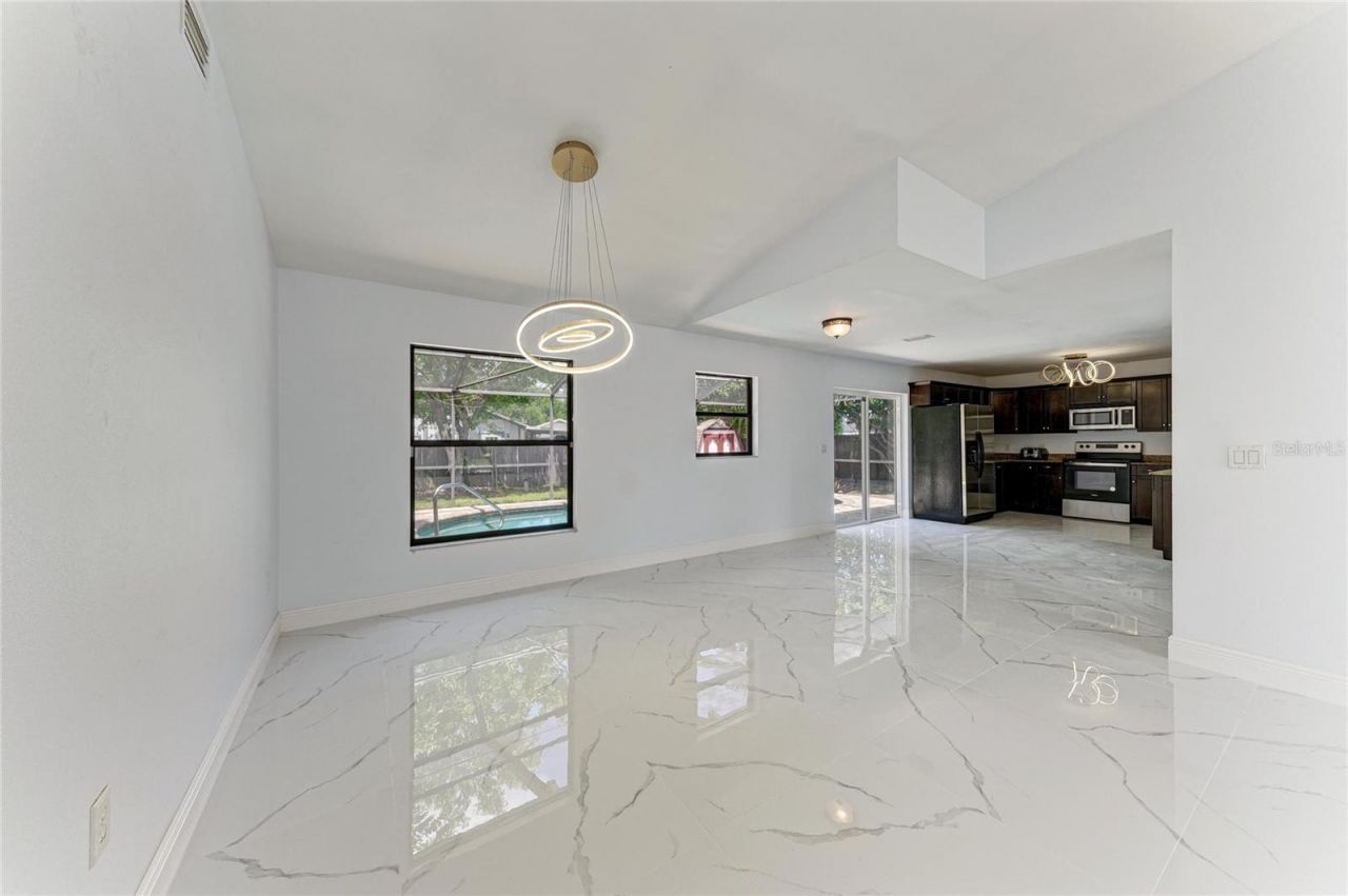 6540 Mauna Loa Boulevard, Sarasota, FL 34241 Photo
