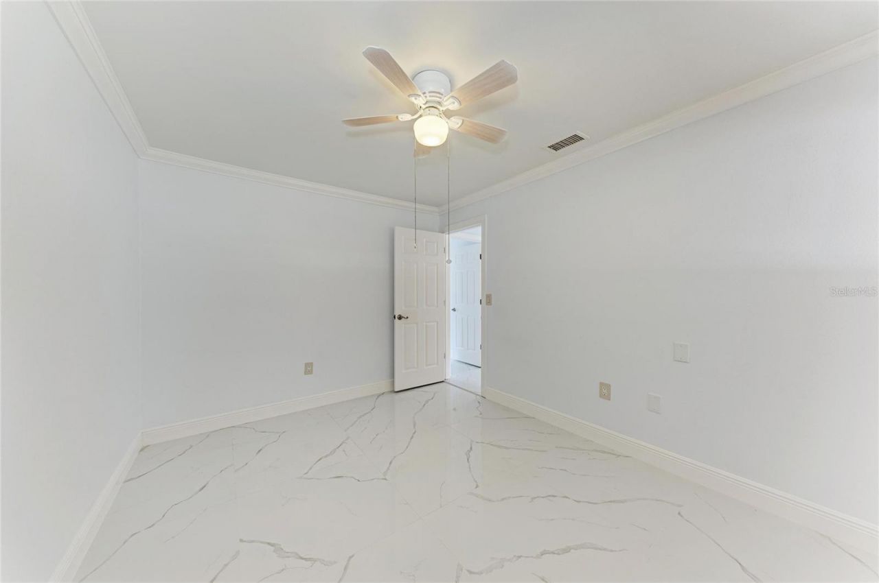 6540 Mauna Loa Boulevard, Sarasota, FL 34241 Photo
