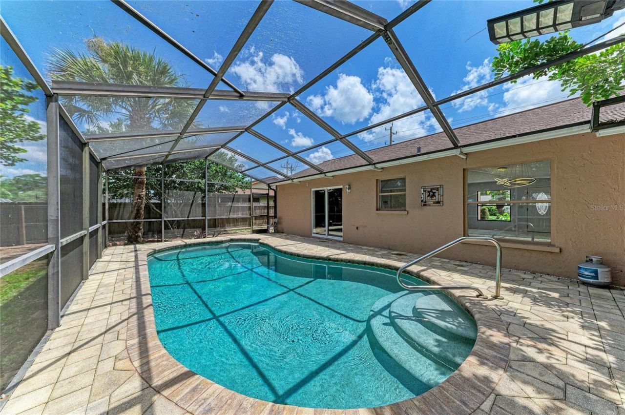 6540 Mauna Loa Boulevard, Sarasota, FL 34241 Photo