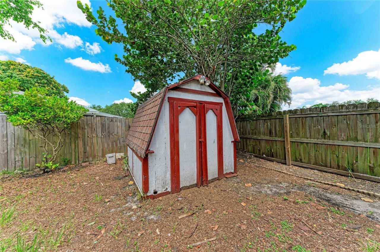 6540 Mauna Loa Boulevard, Sarasota, FL 34241 Photo