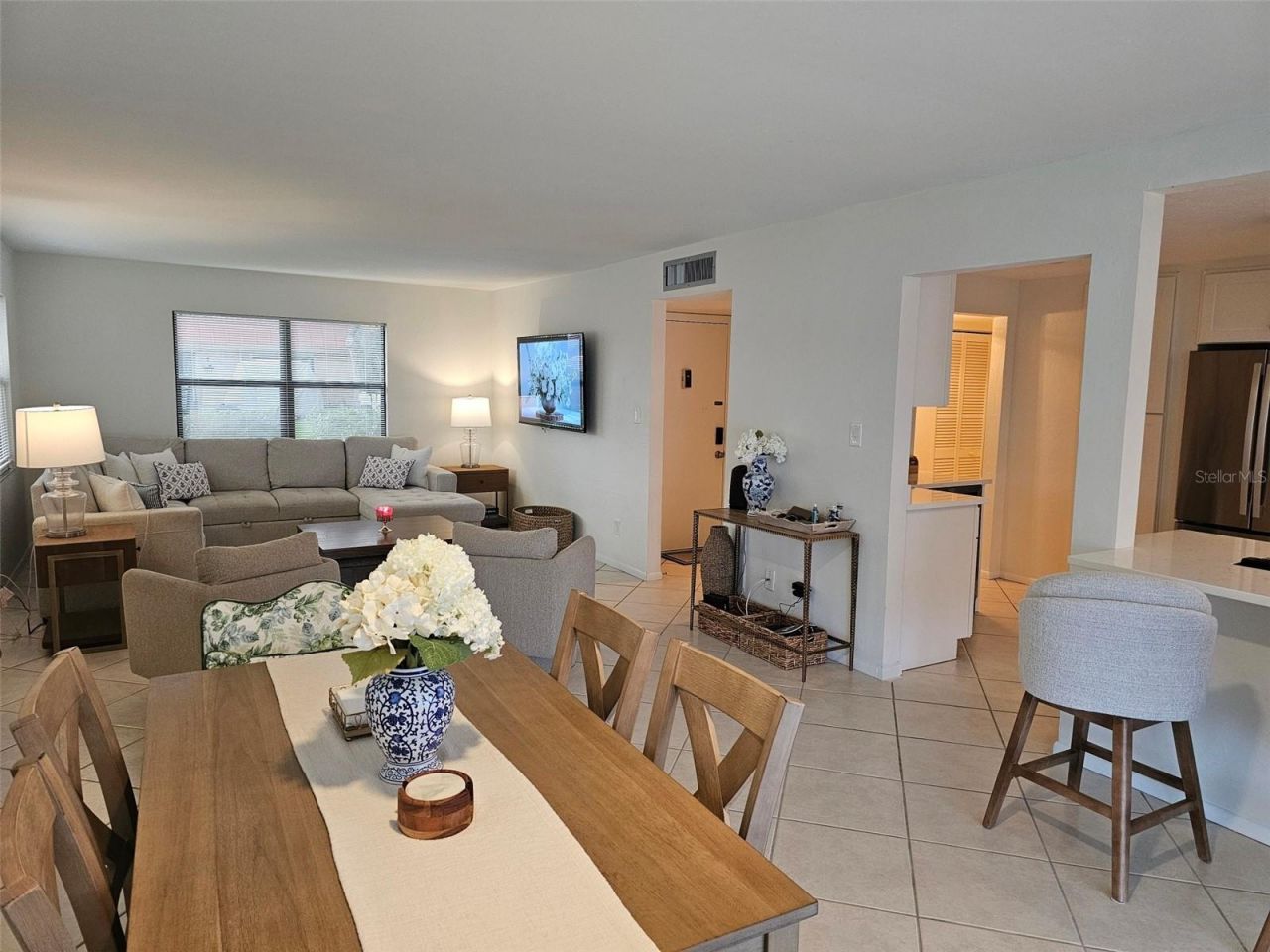4214 El Dorado Cove, Unit V-10, Bradenton, FL 34210 Photo