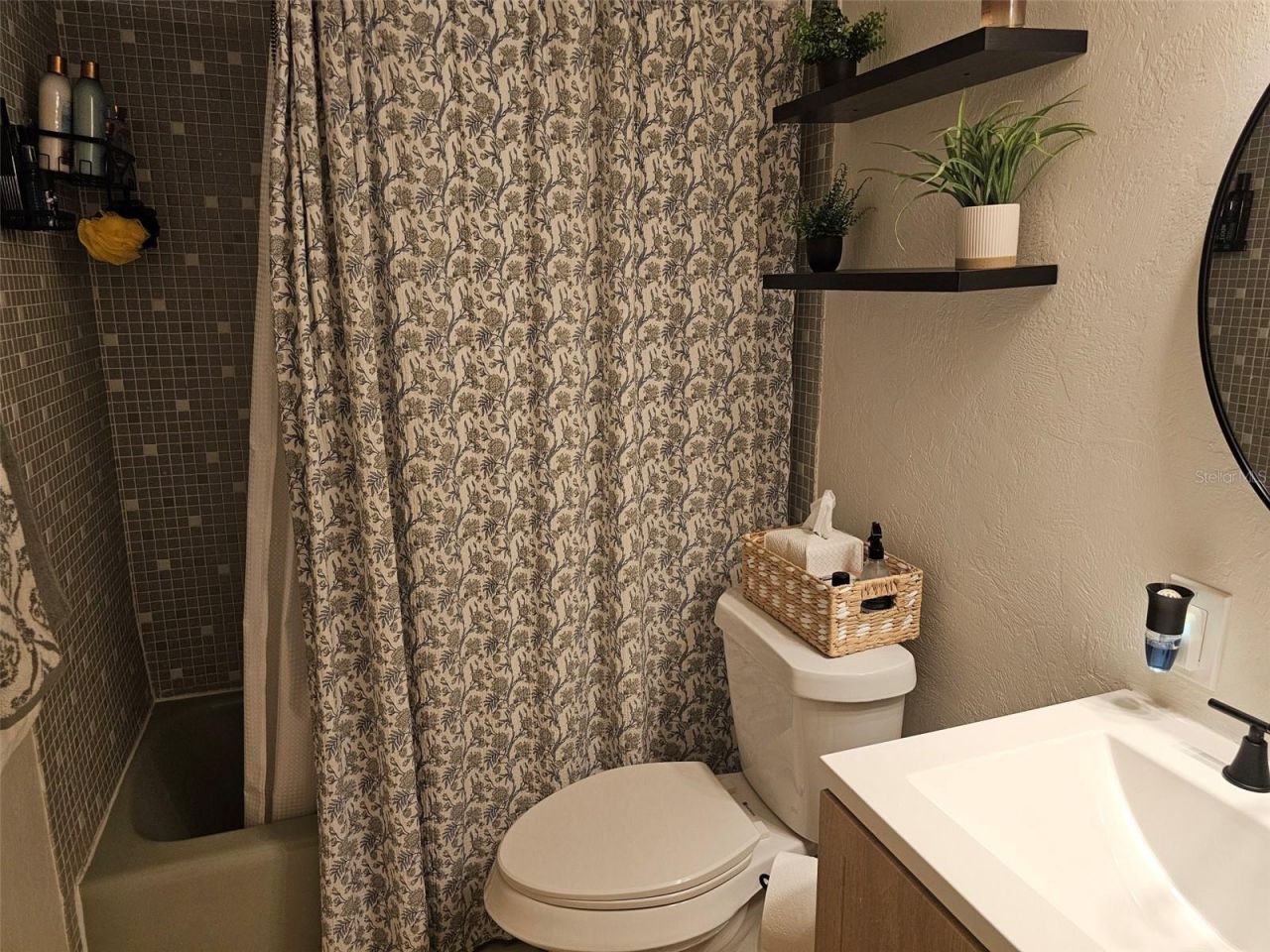 4214 El Dorado Cove, Unit V-10, Bradenton, FL 34210 Photo