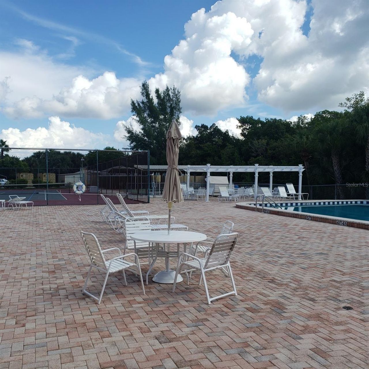 4214 El Dorado Cove, Unit V-10, Bradenton, FL 34210 Photo