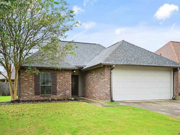 40308 Cold Water Landing, Gonzales, LA 70737