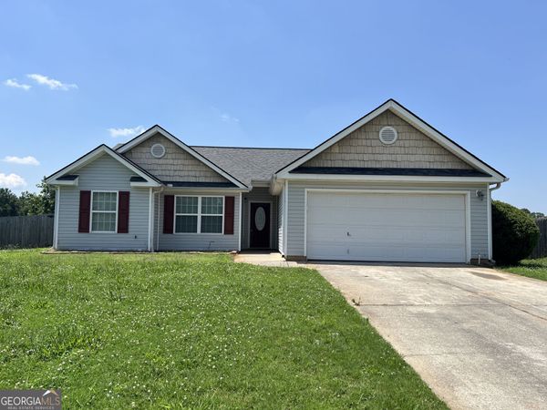 1229 CLEARWATER Drive, Winder, GA 30680