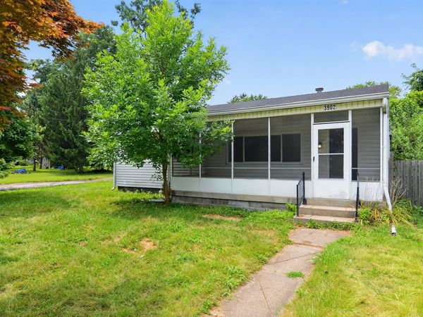 3902 N Hartman Drive , Indianapolis, IN 46226