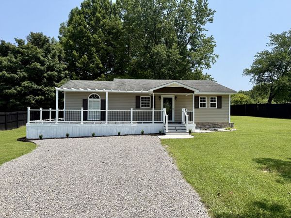 1170 Merry Oaks Rd , McMinnville, TN 37110