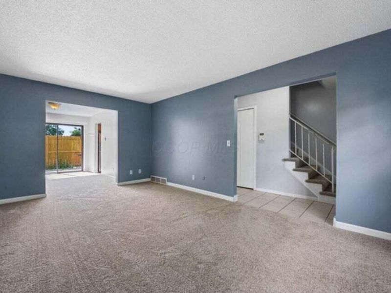 6164 Stornoway Drive S, Unit 6164, Columbus, OH 43213 Photo 7