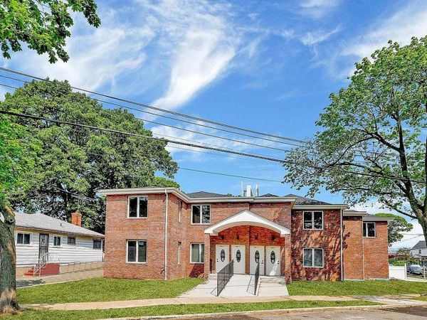 143-86 232nd Street , Springfield Gardens, NY 11413