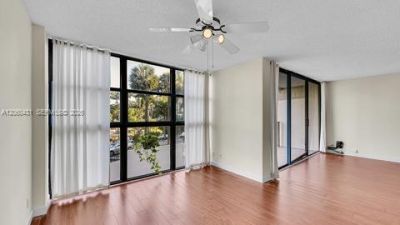 200 Leslie Dr, Unit 329, Hallandale Beach, FL 33009 Photo