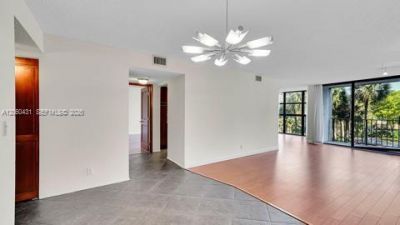 200 Leslie Dr, Unit 329, Hallandale Beach, FL 33009 Photo