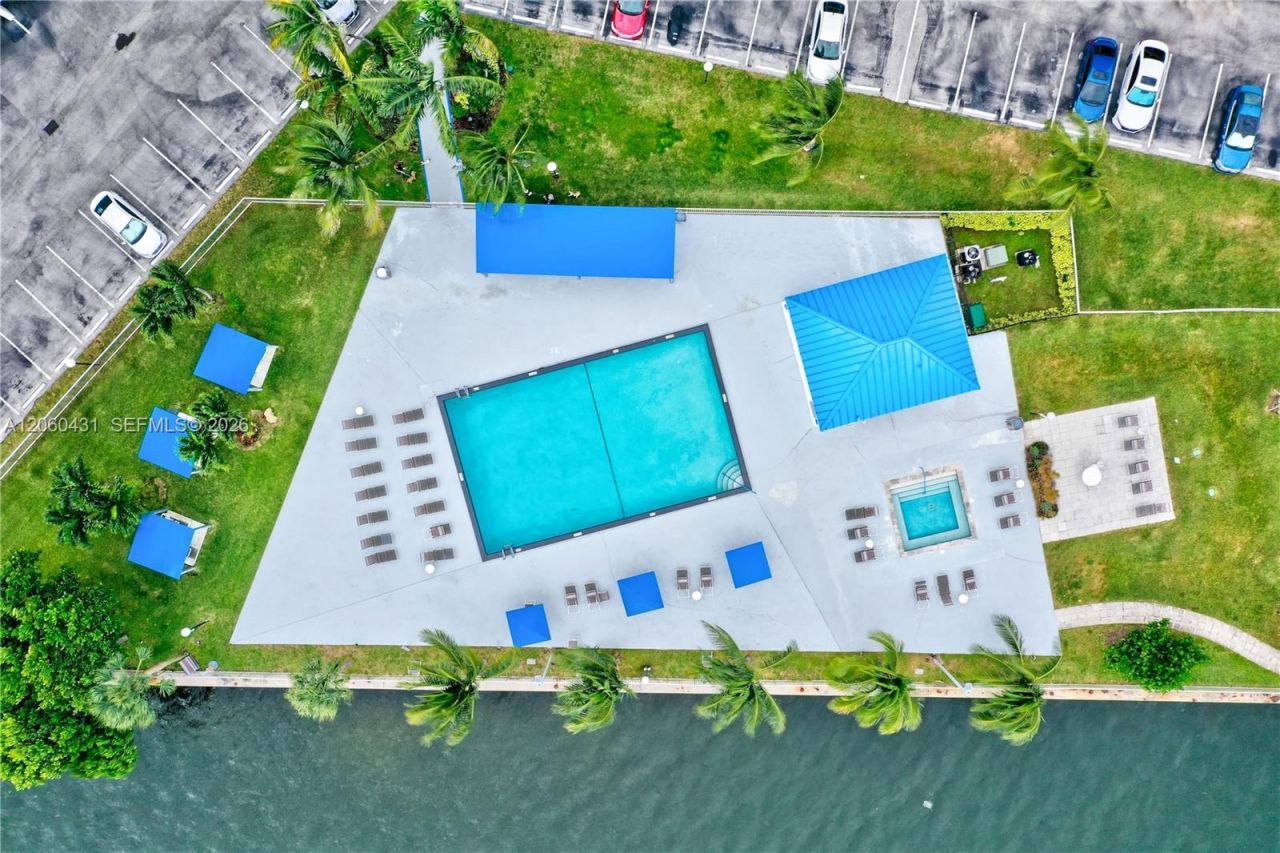 200 Leslie Dr, Unit 329, Hallandale Beach, FL 33009 Photo