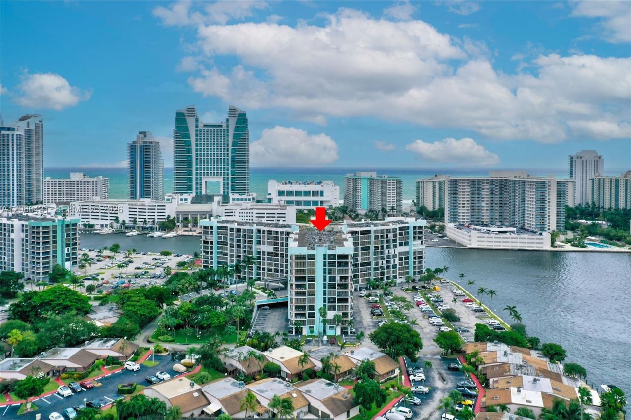 200 Leslie Dr, Unit 329, Hallandale Beach, FL 33009 Photo