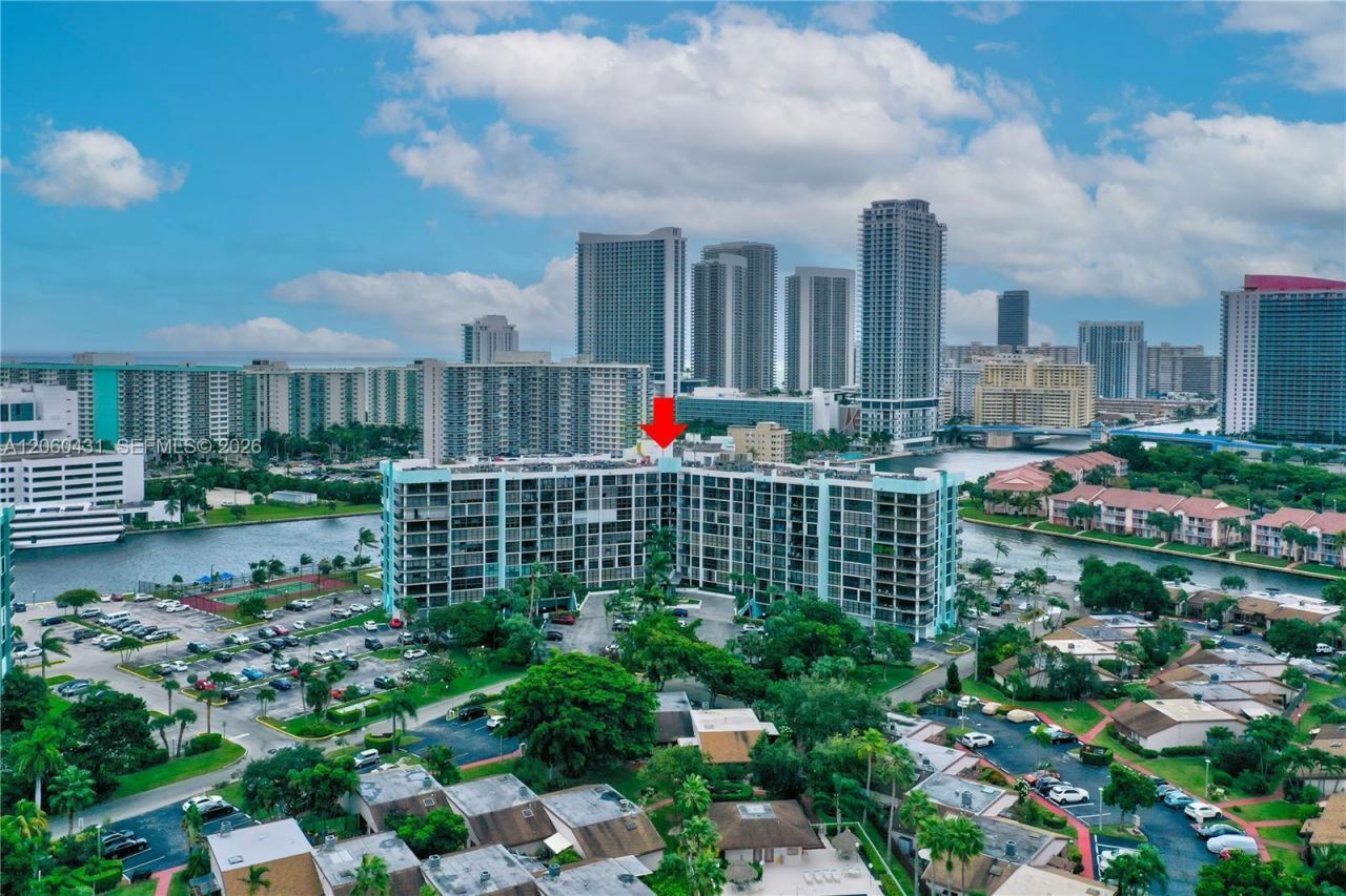 200 Leslie Dr, Unit 329, Hallandale Beach, FL 33009 Photo