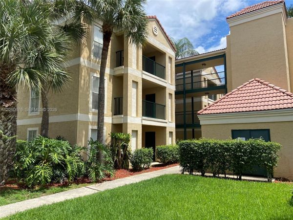 755 Riverside Dr, Unit 1316, Coral Springs, FL 33071