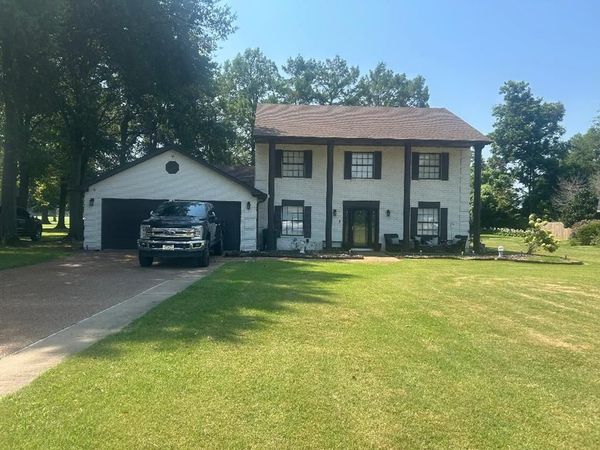 1017 Golf Links Drive, Blytheville, AR 72315