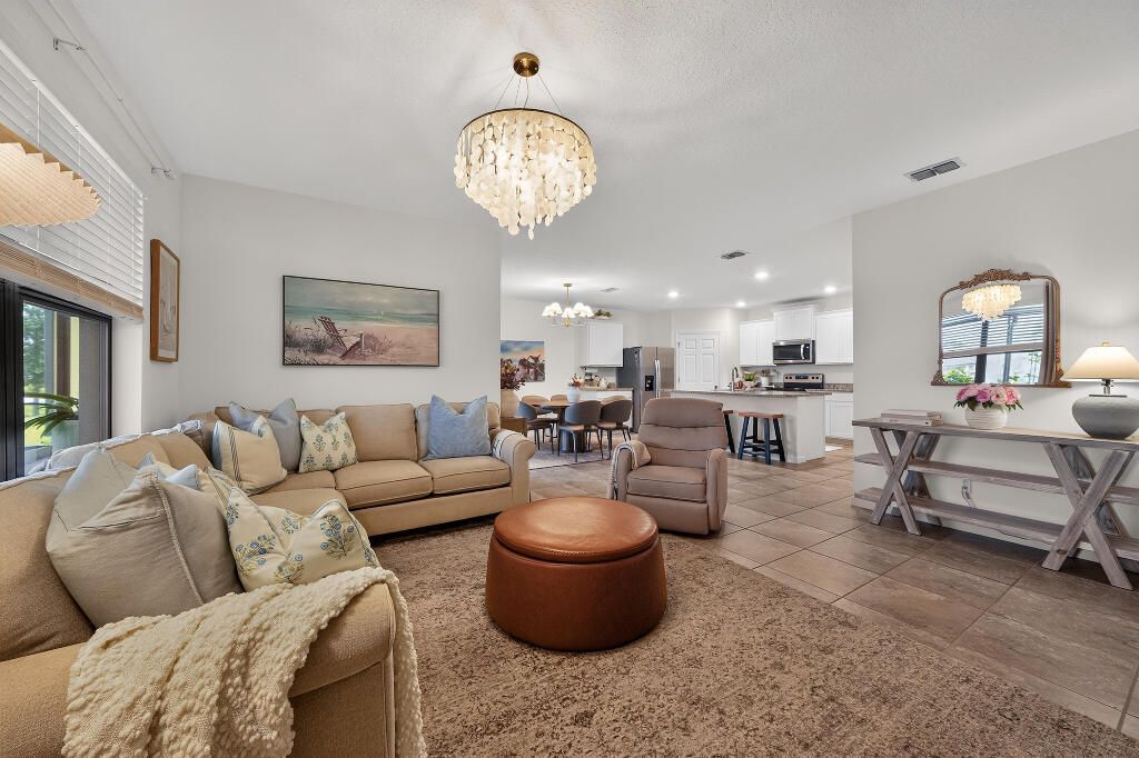 6282 NW Regent Street, Port Saint Lucie, FL 34983 Photo