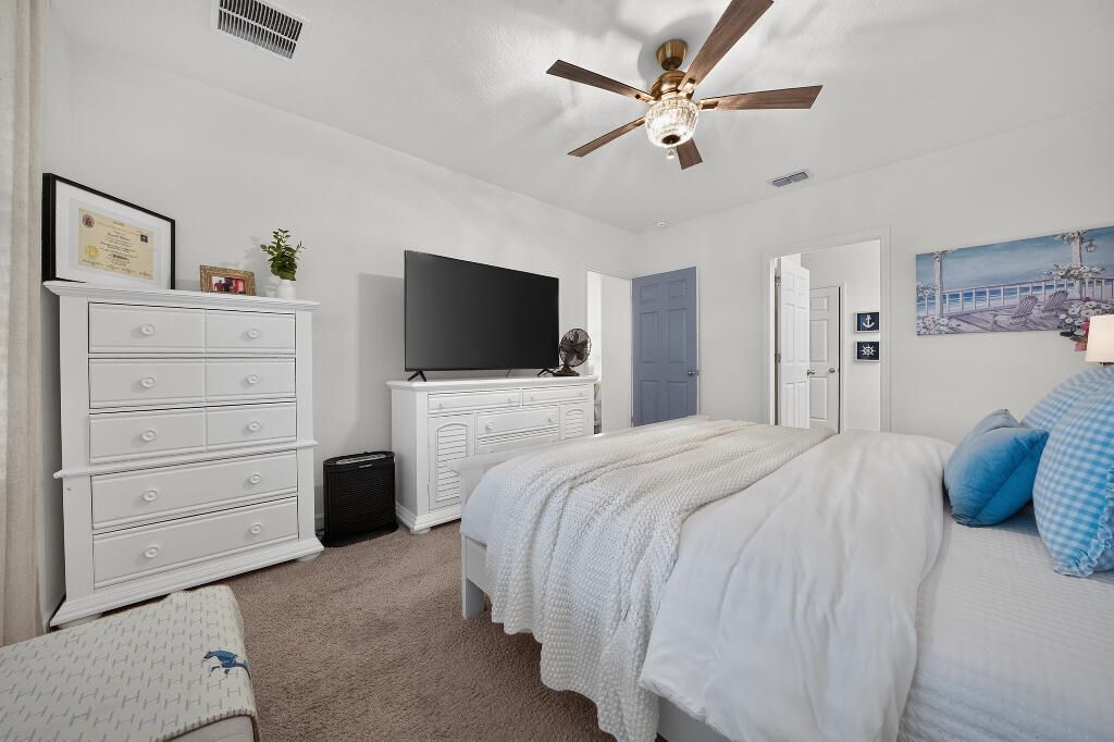 6282 NW Regent Street, Port Saint Lucie, FL 34983 Photo