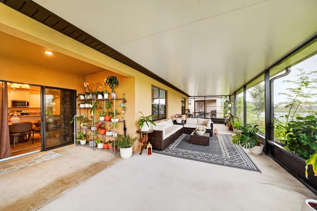 6282 NW Regent Street, Port Saint Lucie, FL 34983 Photo