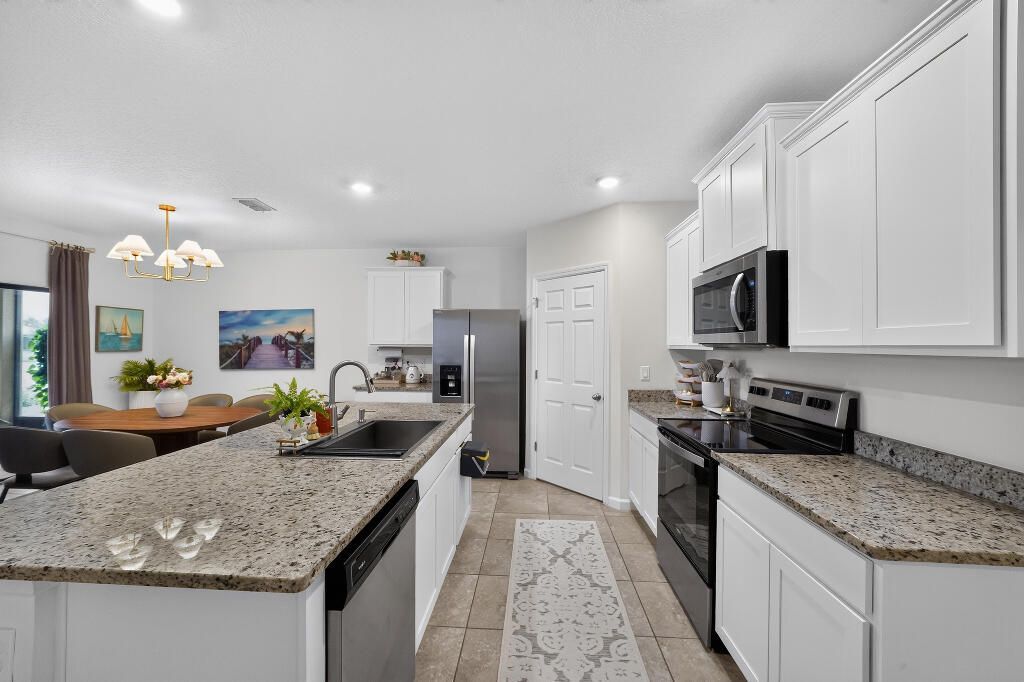 6282 NW Regent Street, Port Saint Lucie, FL 34983 Photo