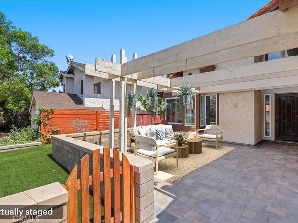 4955 Via Papel, San Diego, CA 92122