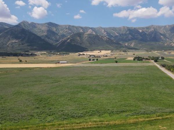 Mendon, UT 84325