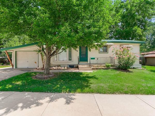 8509 Wornall Road, Kansas City, MO 64114
