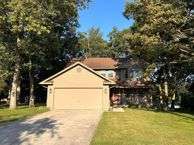 605 Oakwood Drive , Bellefontaine, OH 43311 Photo 1