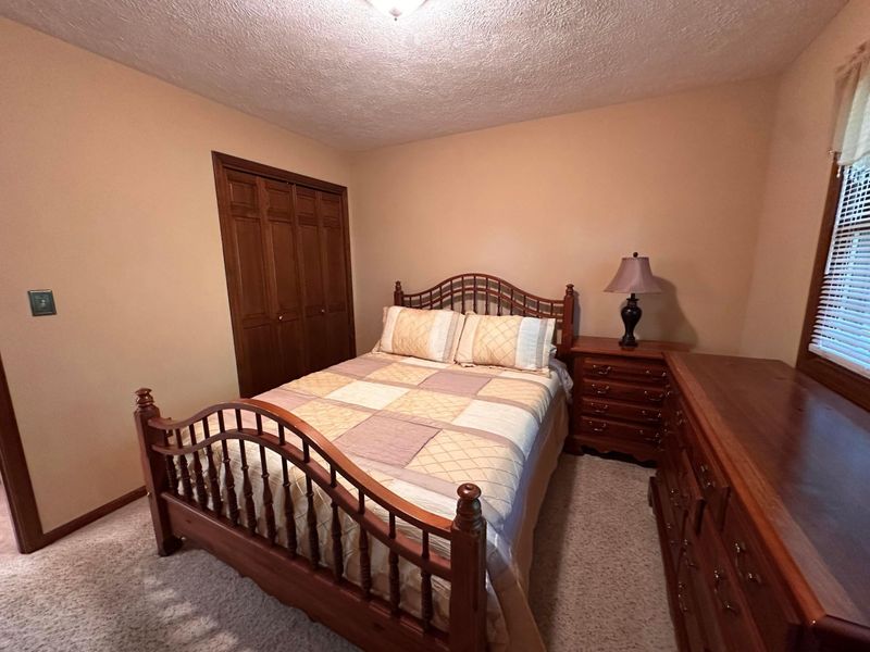 605 Oakwood Drive , Bellefontaine, OH 43311 Photo 28